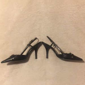 Guess Heels •Shoes•